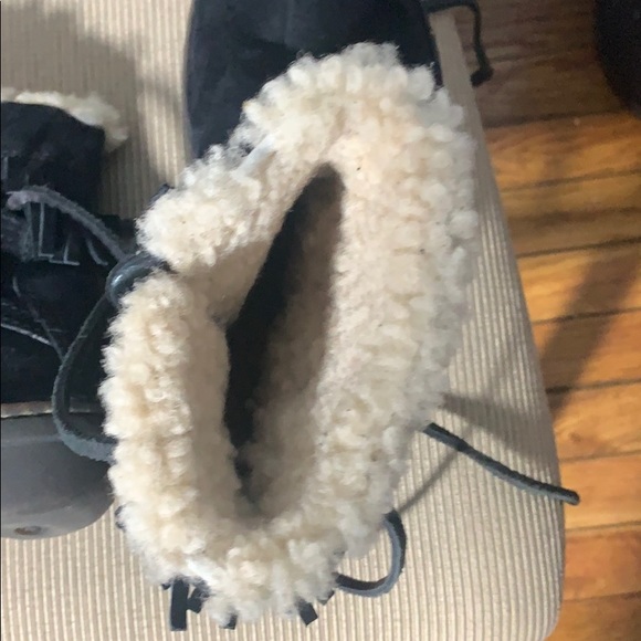 Ugg women’s boots - Picture 7 of 7